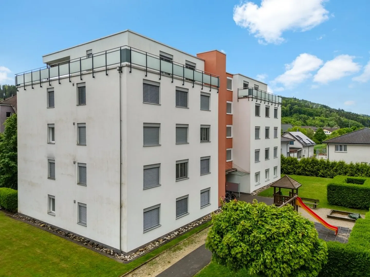 Appartement moderne 3.5 pièces - Photo 1 sur 6