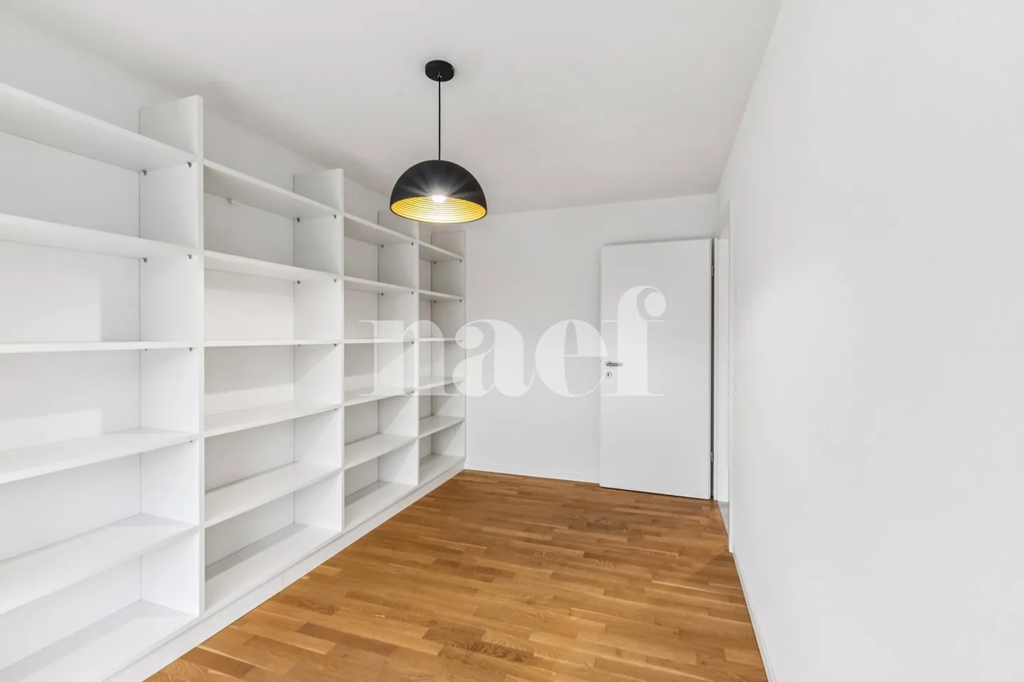 Apartment with 5.5 rooms on the 2nd floor - Photo 7 of 7