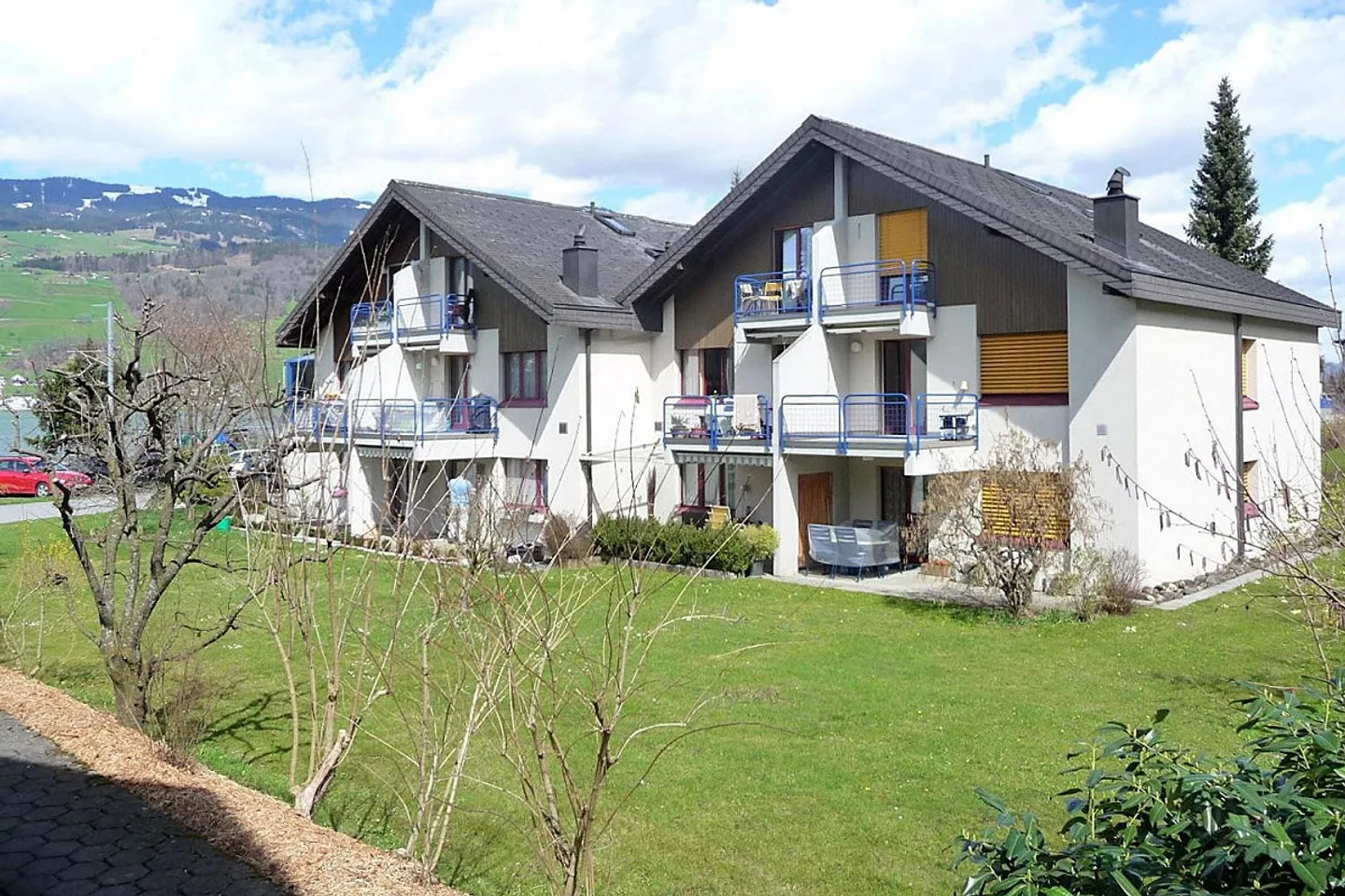 Appartement en duplex de 4,5 pièces - Photo 1 sur 10
