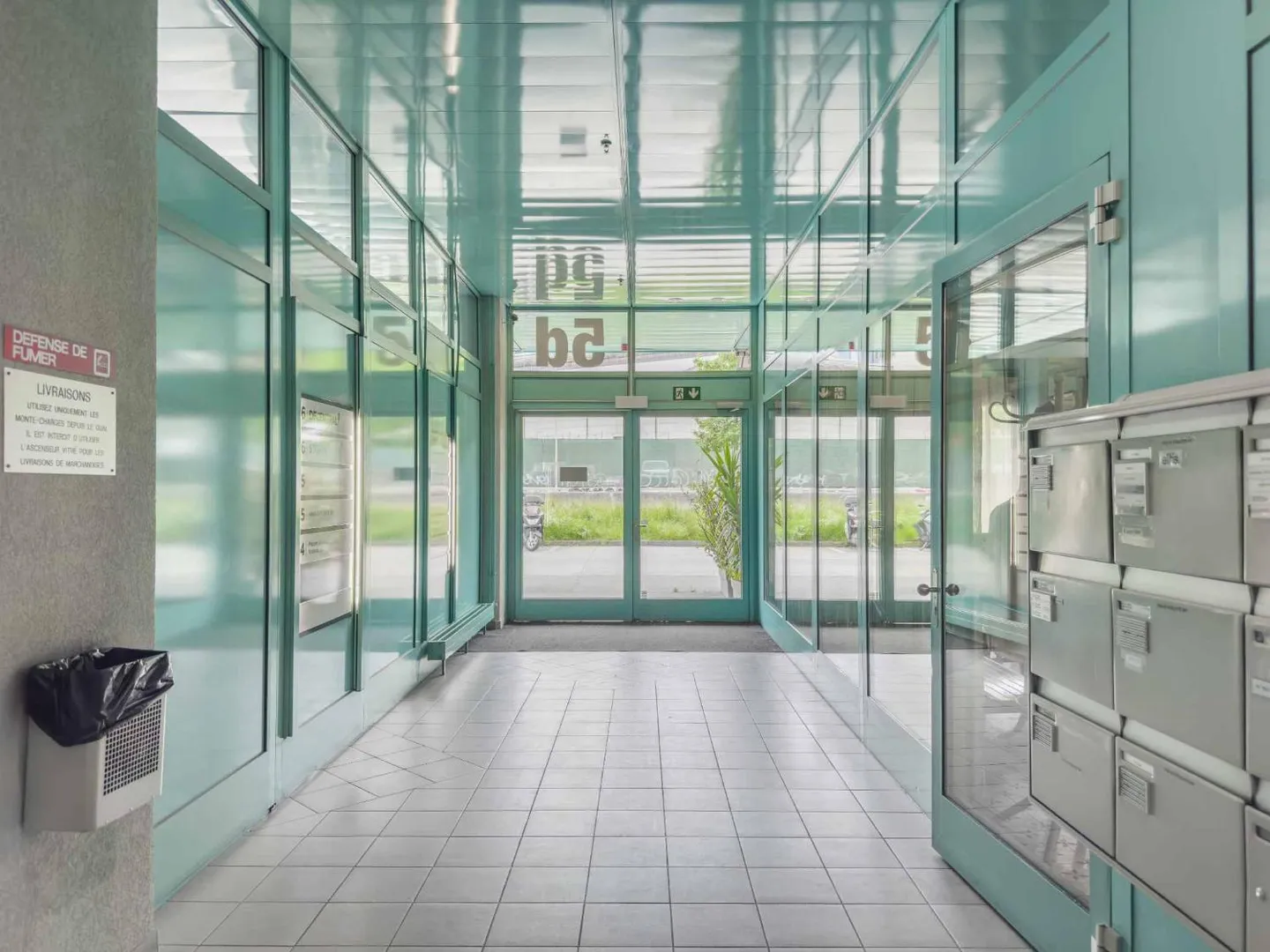 Geräumiger Büroraum in Carouge - Foto 1 von 4