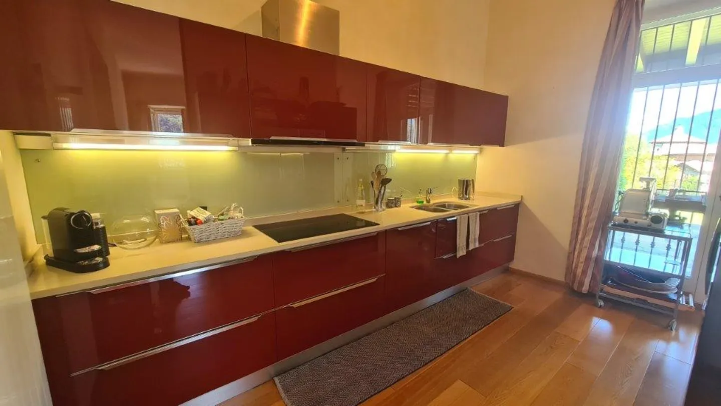 Proprietà affascinante con splendida vista sul lago - domicilio secondario - Foto 13 di 14