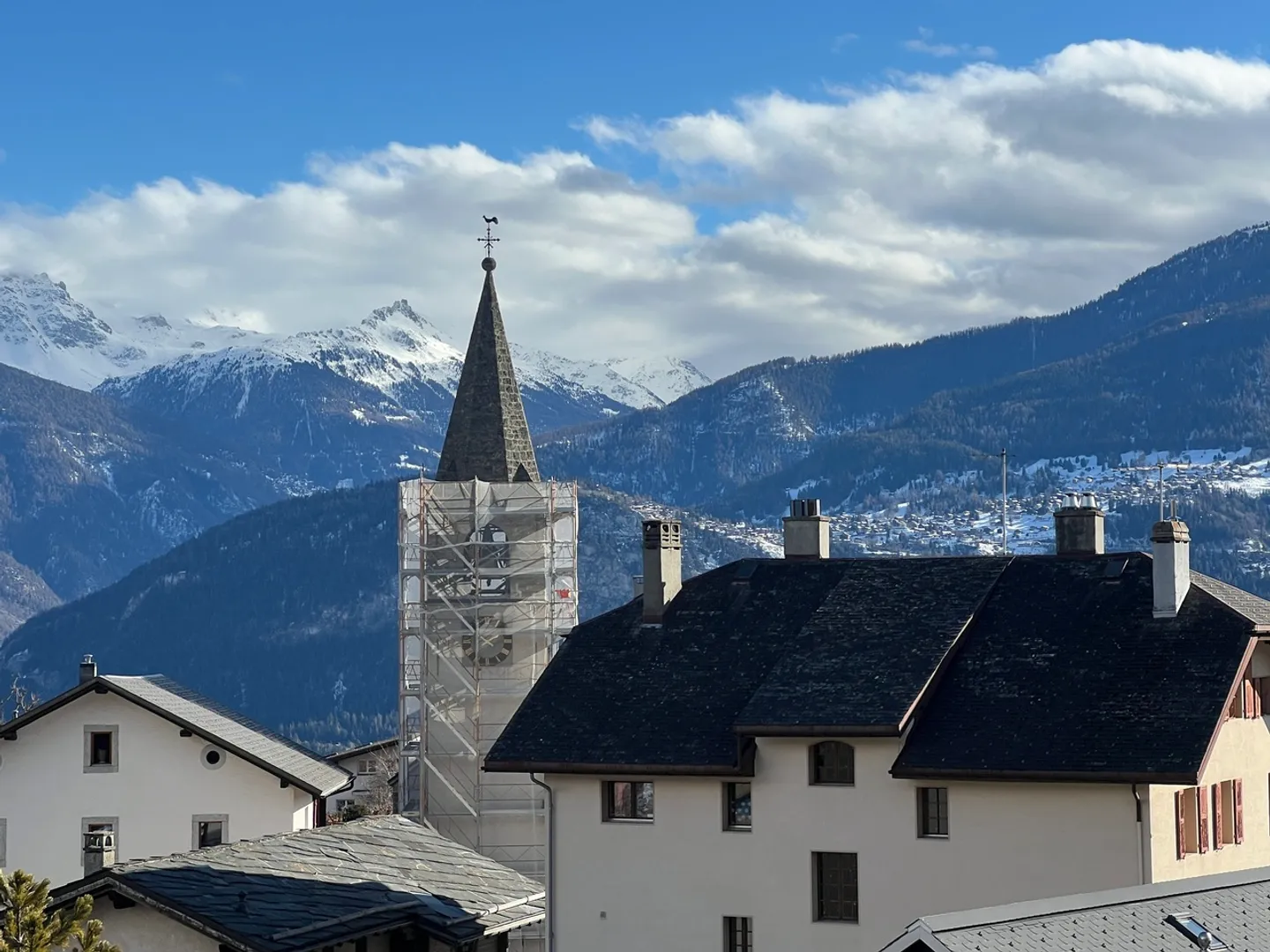 Affitto annuale: appartamento nuovo nel cuore del villaggio di Montana - Foto 7 di 7