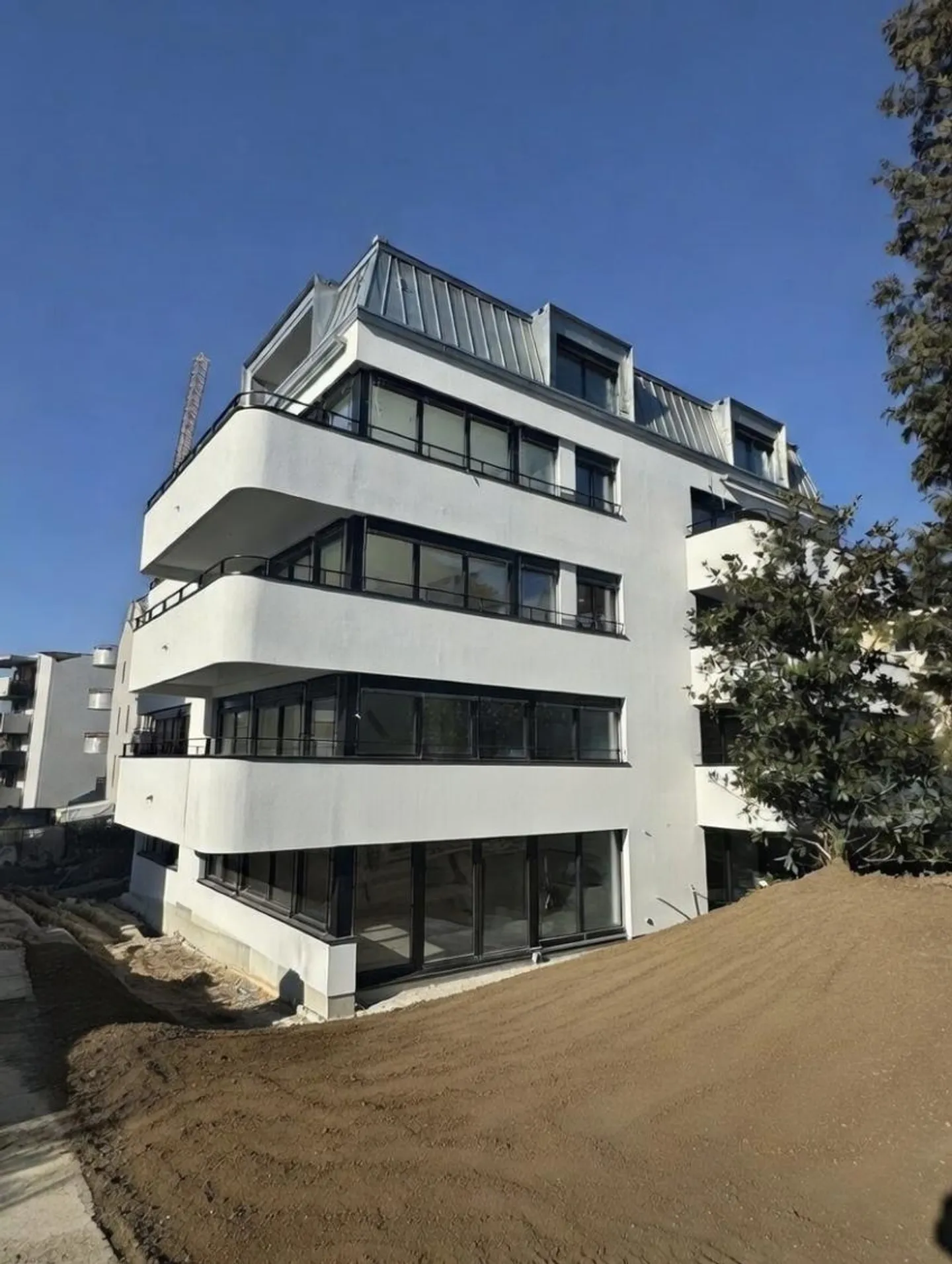 Centro Città Spazioso 2,5 Camere con Grande Giardino - Foto 2 di 6