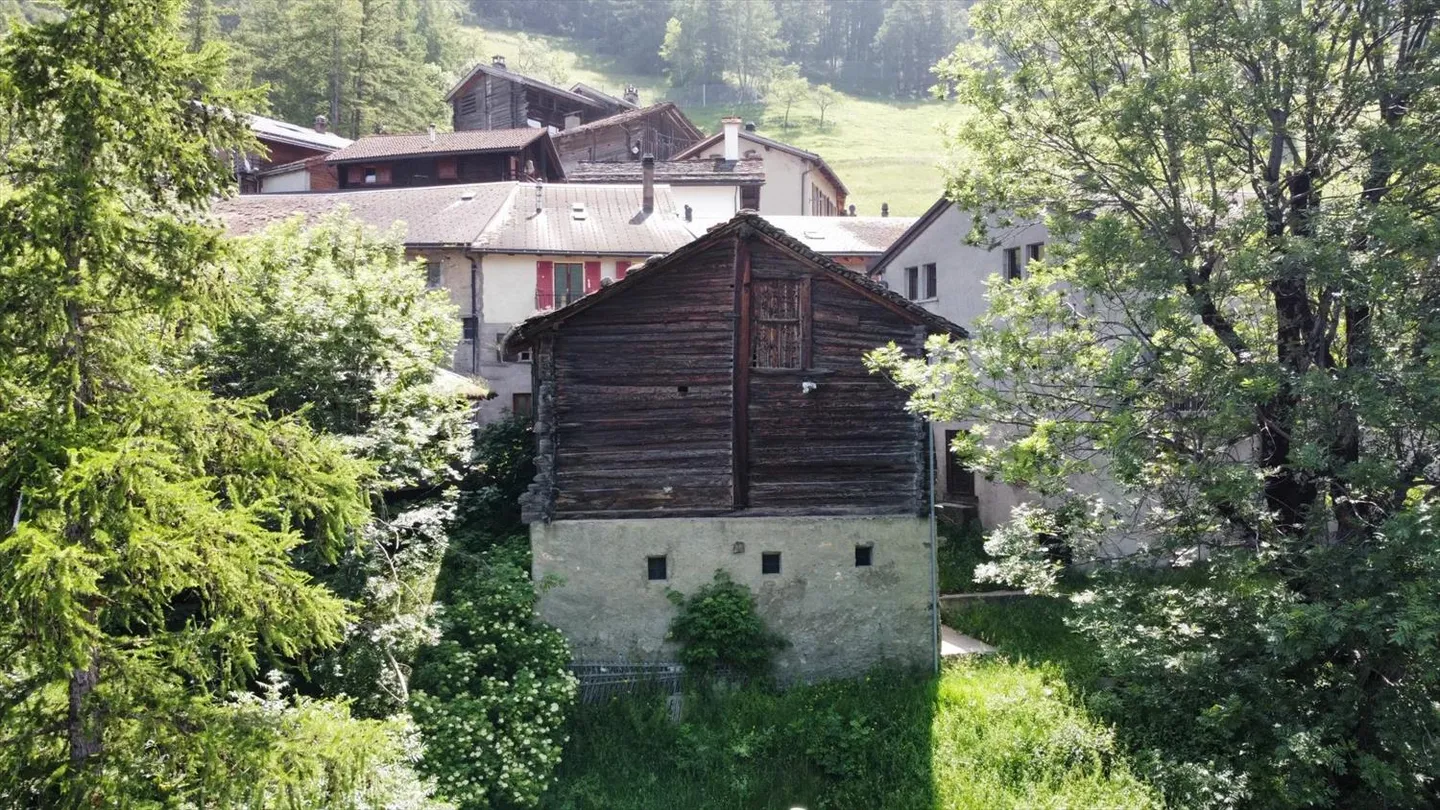Edificio di villaggio affascinante - Foto 8 di 10