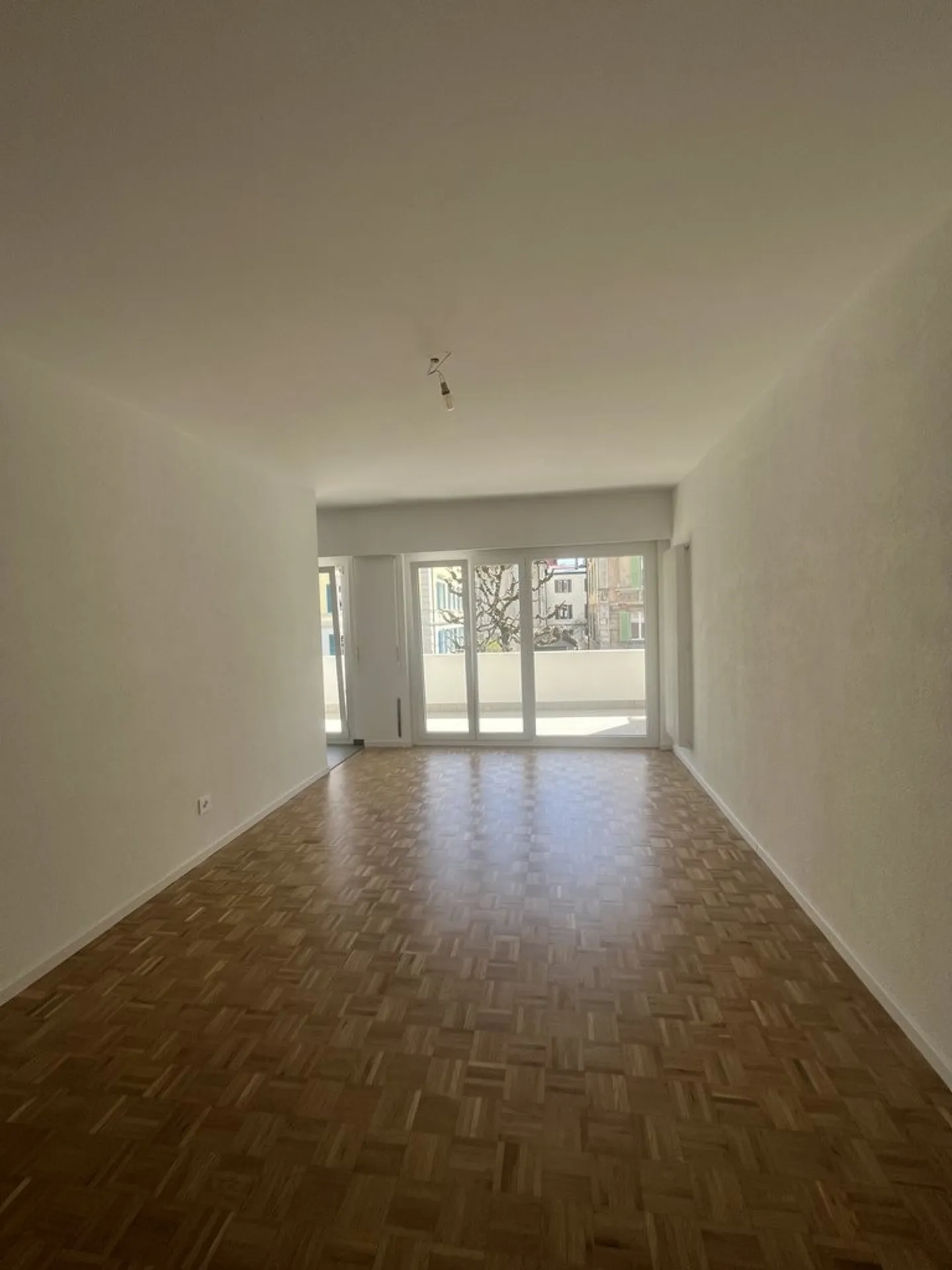 Appartement avec 1 chambre et balcon - Photo 4 sur 7