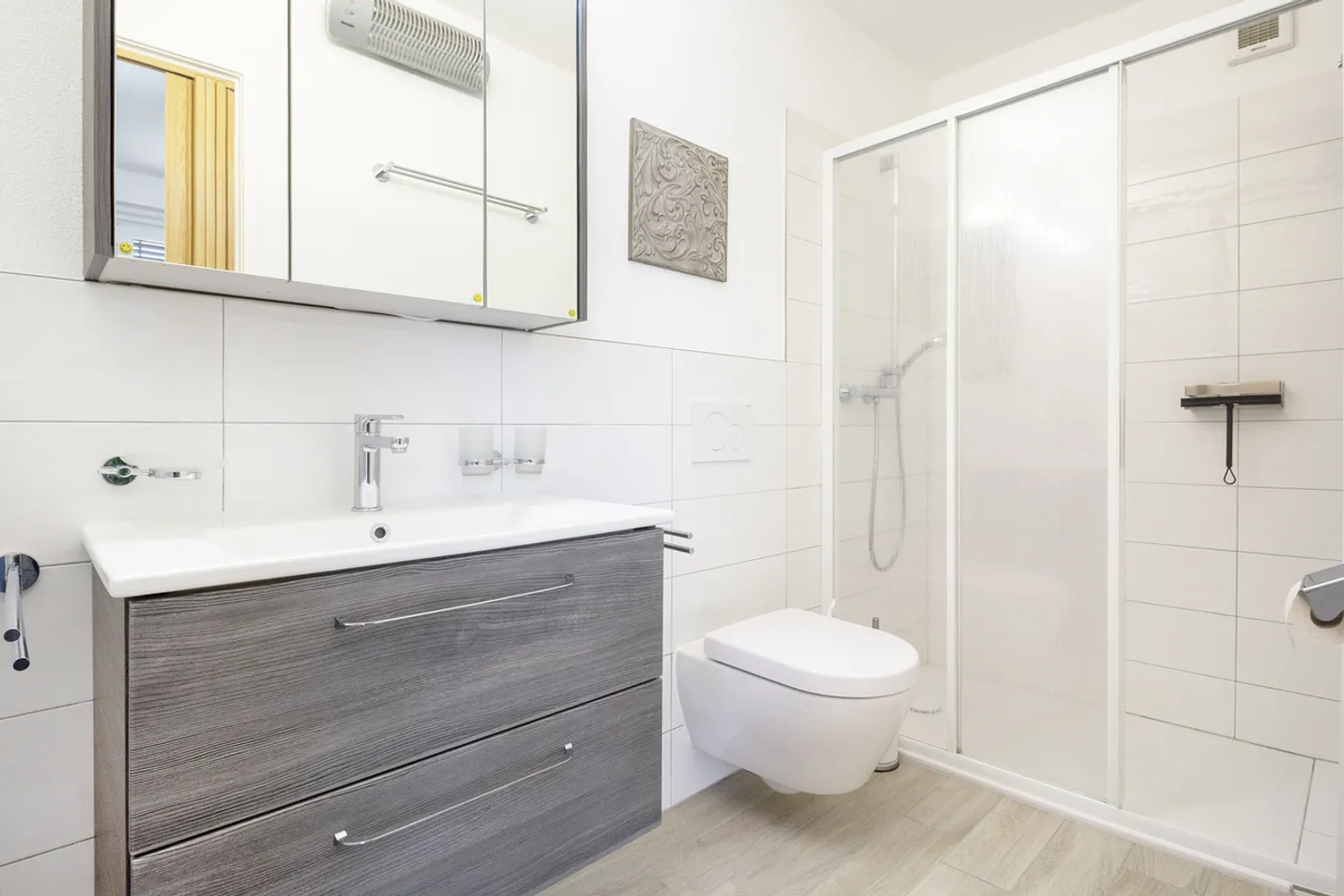 Proprietà versatile con due appartamenti, loggia e vista spettacolare - Foto 11 di 13