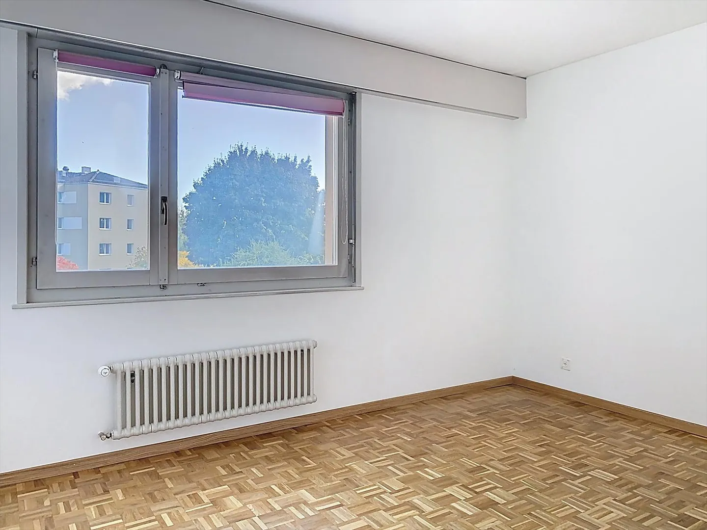 3-room apartment with pool access in Préverenges - Photo 3 of 11