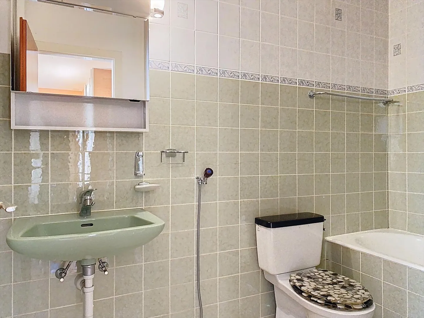 3-room apartment with pool access in Préverenges - Photo 5 of 11