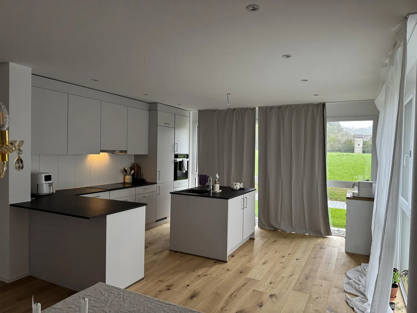 Moderno appartamento di 3,5 stanze in un nuovo edificio a Balsthal - Foto 4 di 10