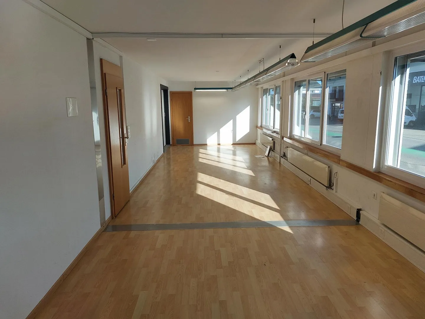 Ufficio, Studio o Spazio Vendita, Proprietà Commerciale Versatile - Foto 1 di 6