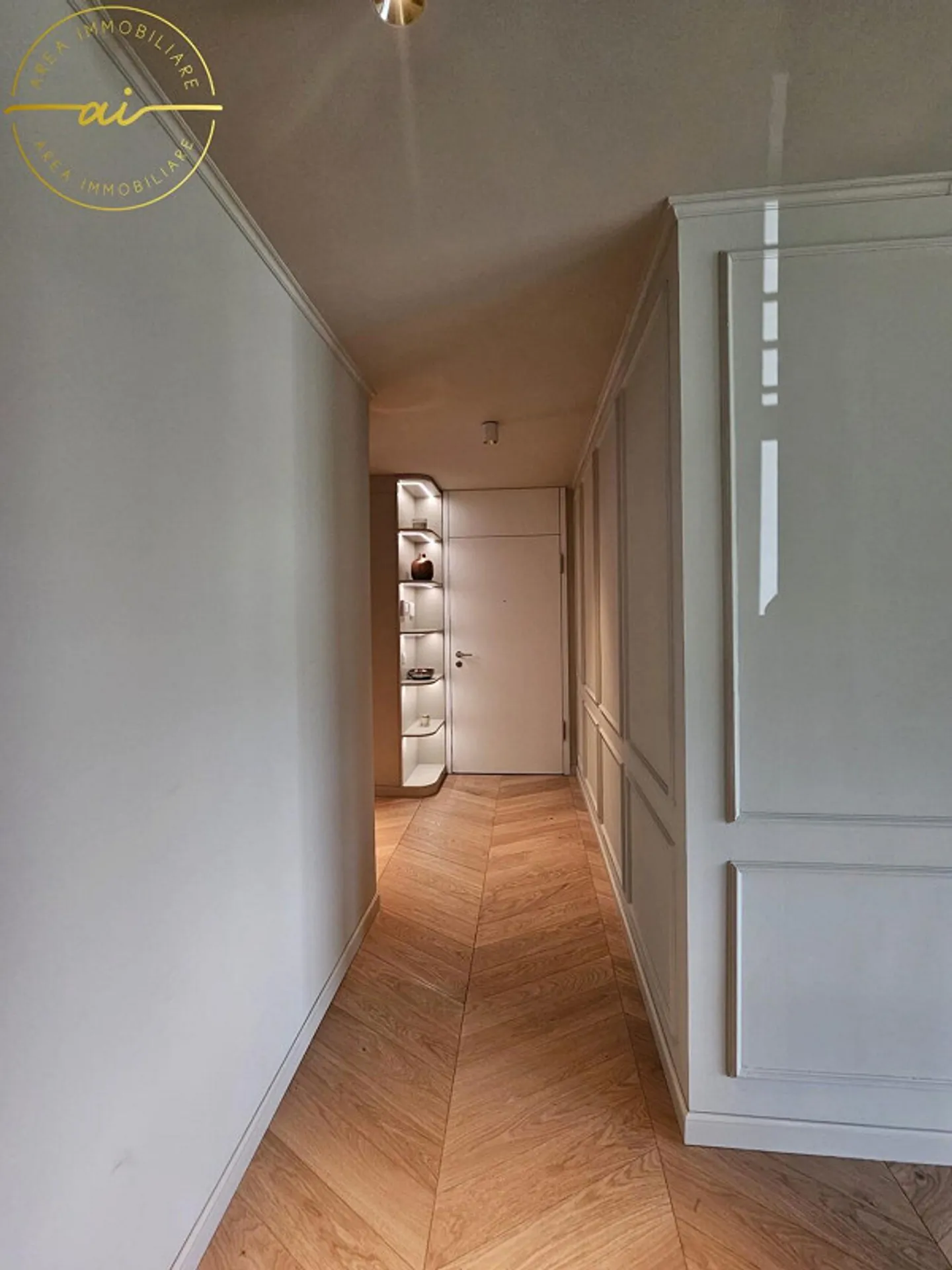 RAFFINIERTES 3,5-ZIMMER-APARTMENT MIT HOHEM STANDARD - Foto 12 von 13