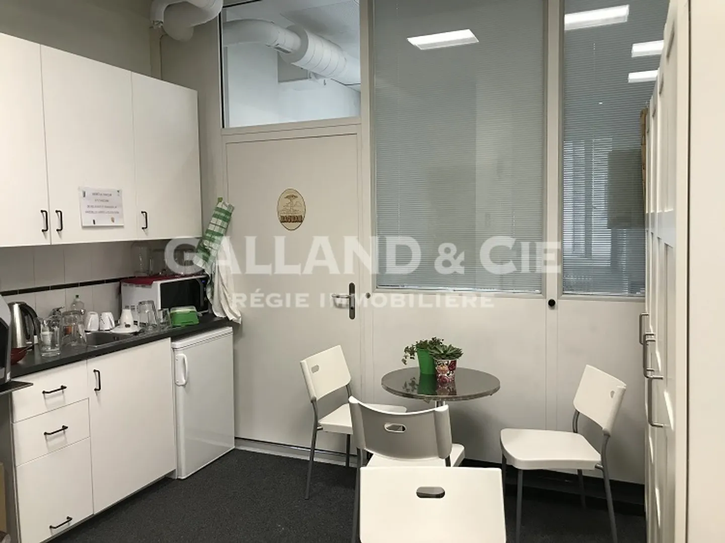 Office - Photo 3 of 6