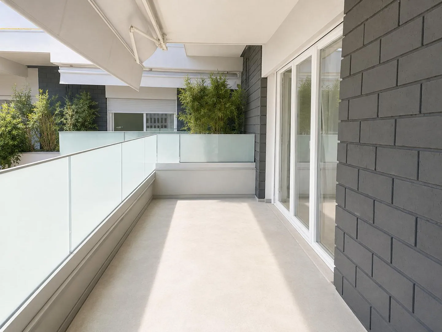 APPARTAMENTO 5.5 LOCALI - LUGANO CENTRO - Foto 3 di 13