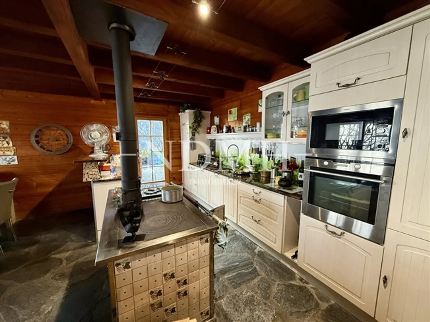 «Außergewöhnliches Chalet mit Panoramablick» - Foto 4 von 10