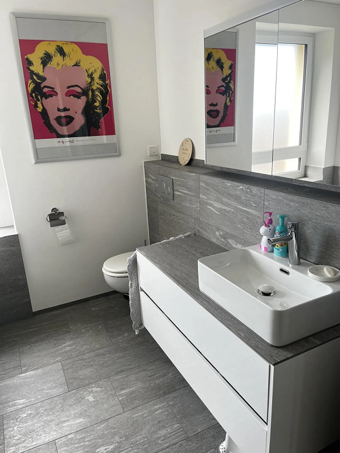 Stilvolles 4.5-Zimmer-Apartment mit Aussicht - Foto 4 von 10