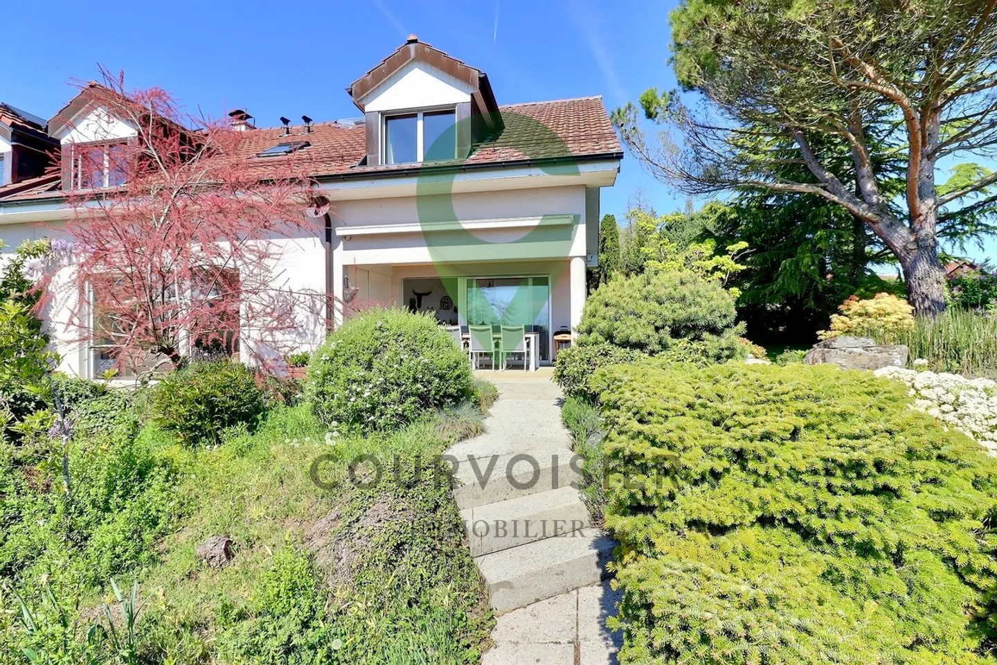 Maison Jumelle Charmante - Photo 2 sur 17
