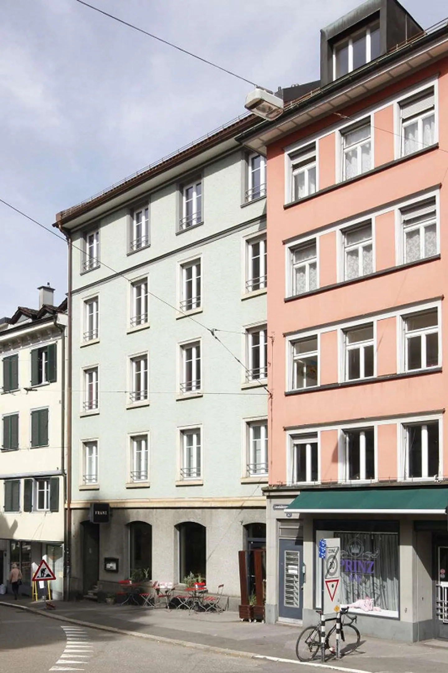 Residential and commercial building near the old town of St. Gallen - Photo 1 of 5