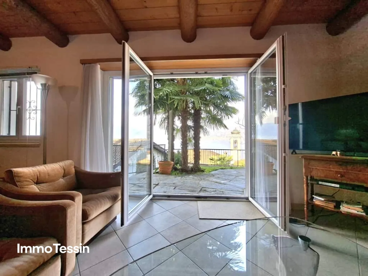Maison multifamiliale exclusive avec 3 appartements et vue imprenable sur le lac Majeur - Photo 10 sur 13