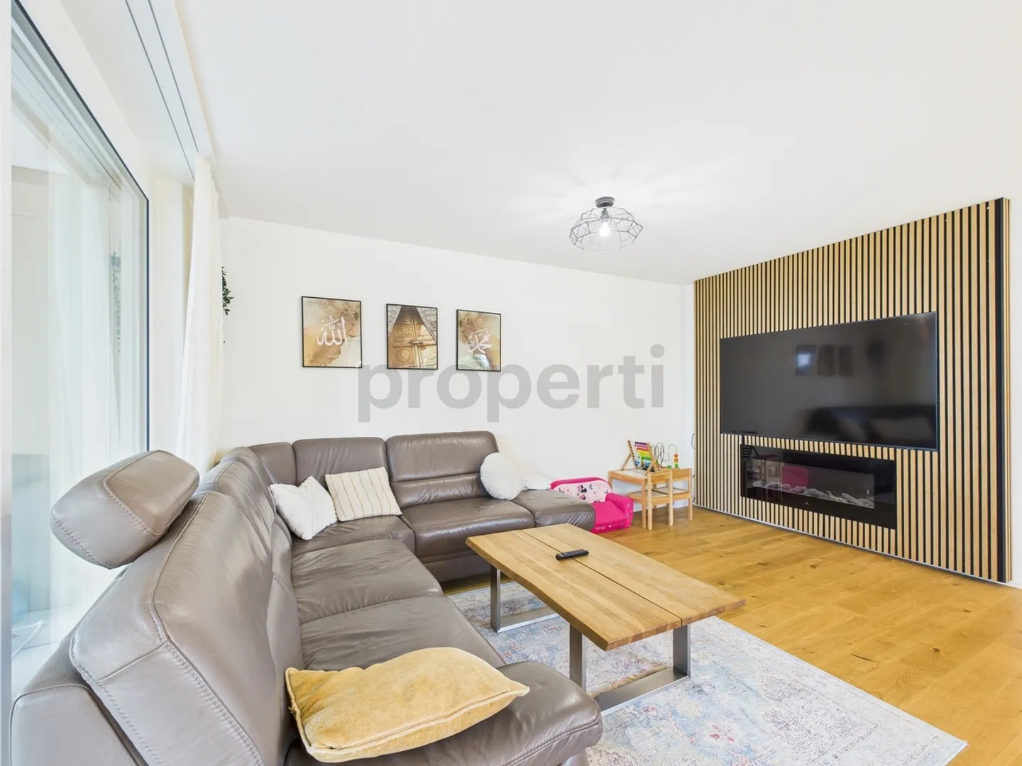 Moderne 4.5-Zimmer Wohnung in Arbon - Foto 2 von 13