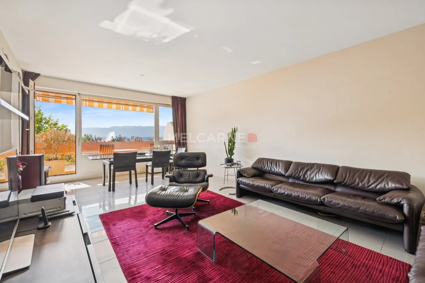 Appartement à louer - Photo 2 sur 8