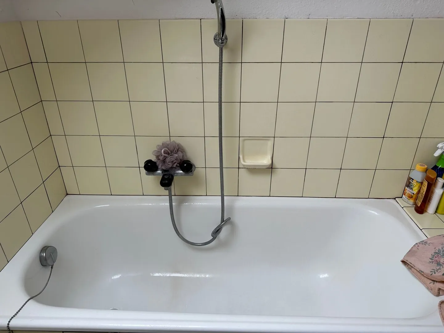 Affordable Apartment in Frauenfeld - Photo 3 of 9