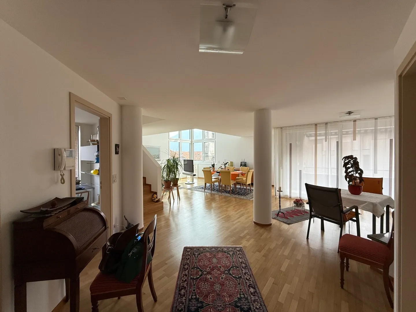 SPLENDID PENTHOUSE - Photo 5 of 16