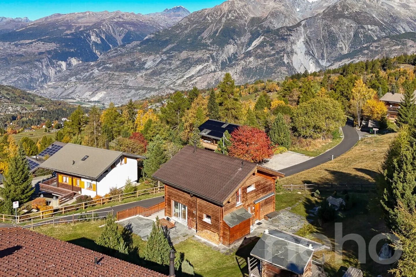 Chalet d?exception avec vue panoramique à Bürchen - Photo 2 sur 12