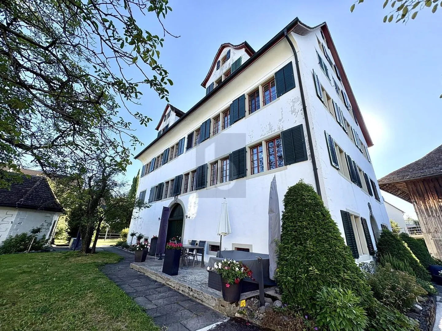 Geräumige Maisonette mit Garten - Foto 1 von 6