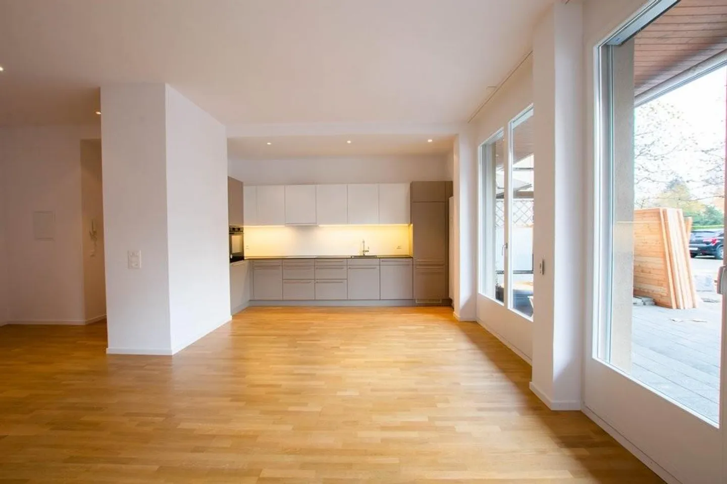 Bellissimo appartamento di 2,5 stanze con terrazza in affitto - Foto 8 di 8