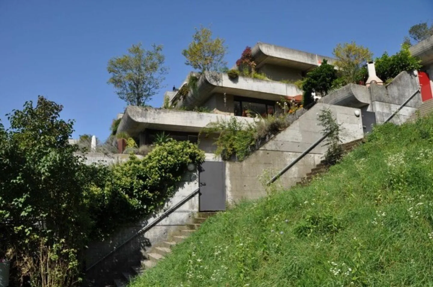 Vivre comme dans sa propre maison. Ensoleillé, proche de la ville et avec intimité incluse - Photo 2 sur 28