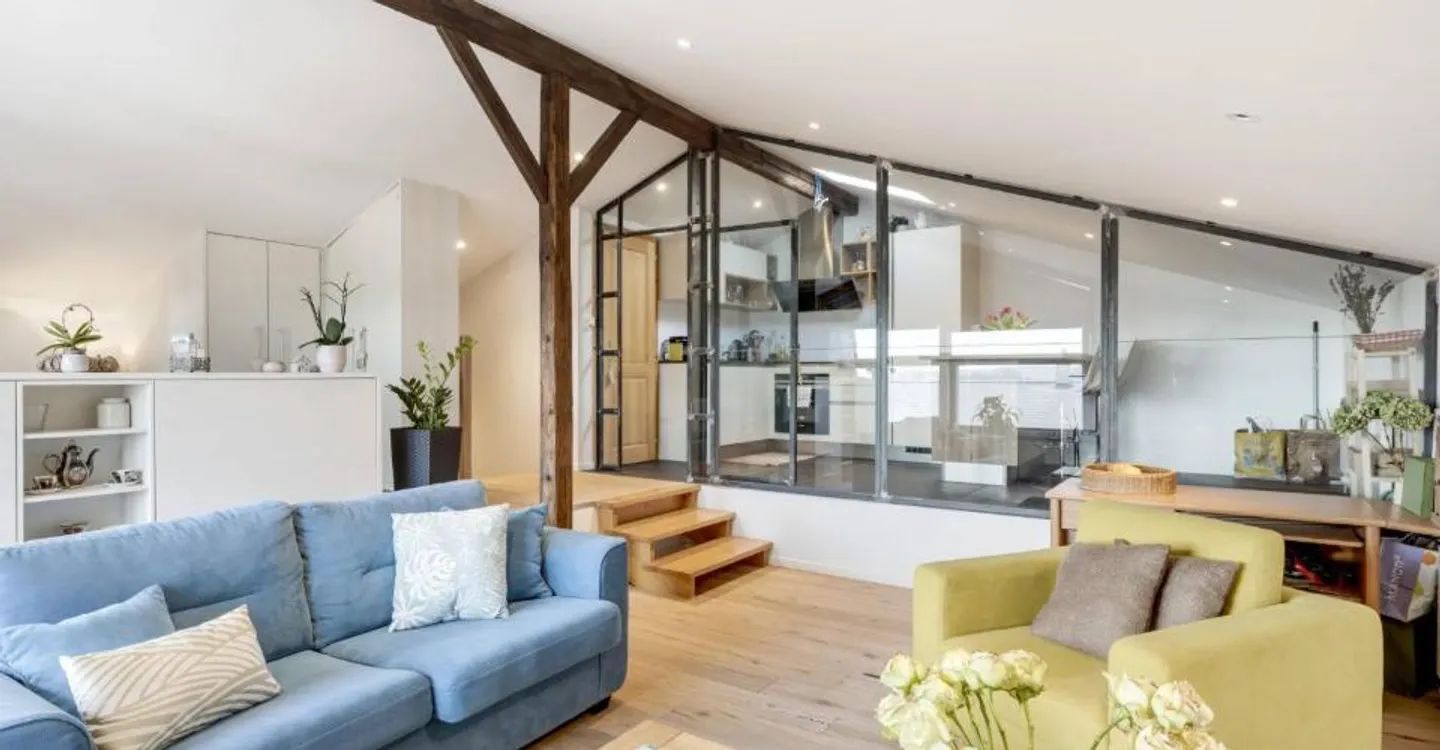 Superb village house with 3 apartments, terrace and garden - Photo 6 of 12