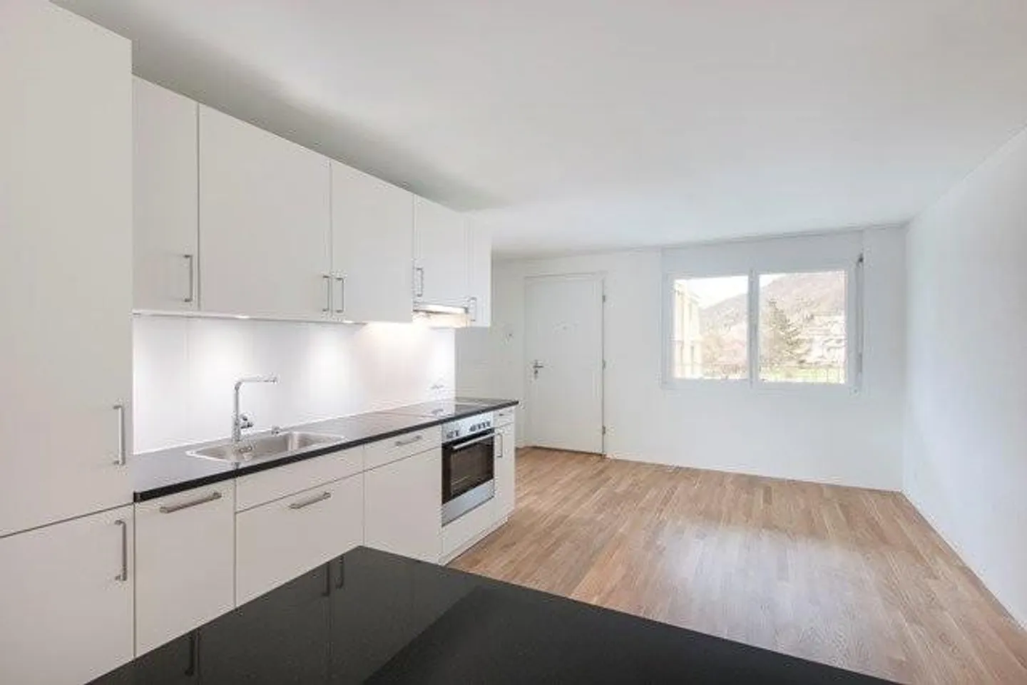 Moderne Wohnung mit Balkon - Foto 4 von 7