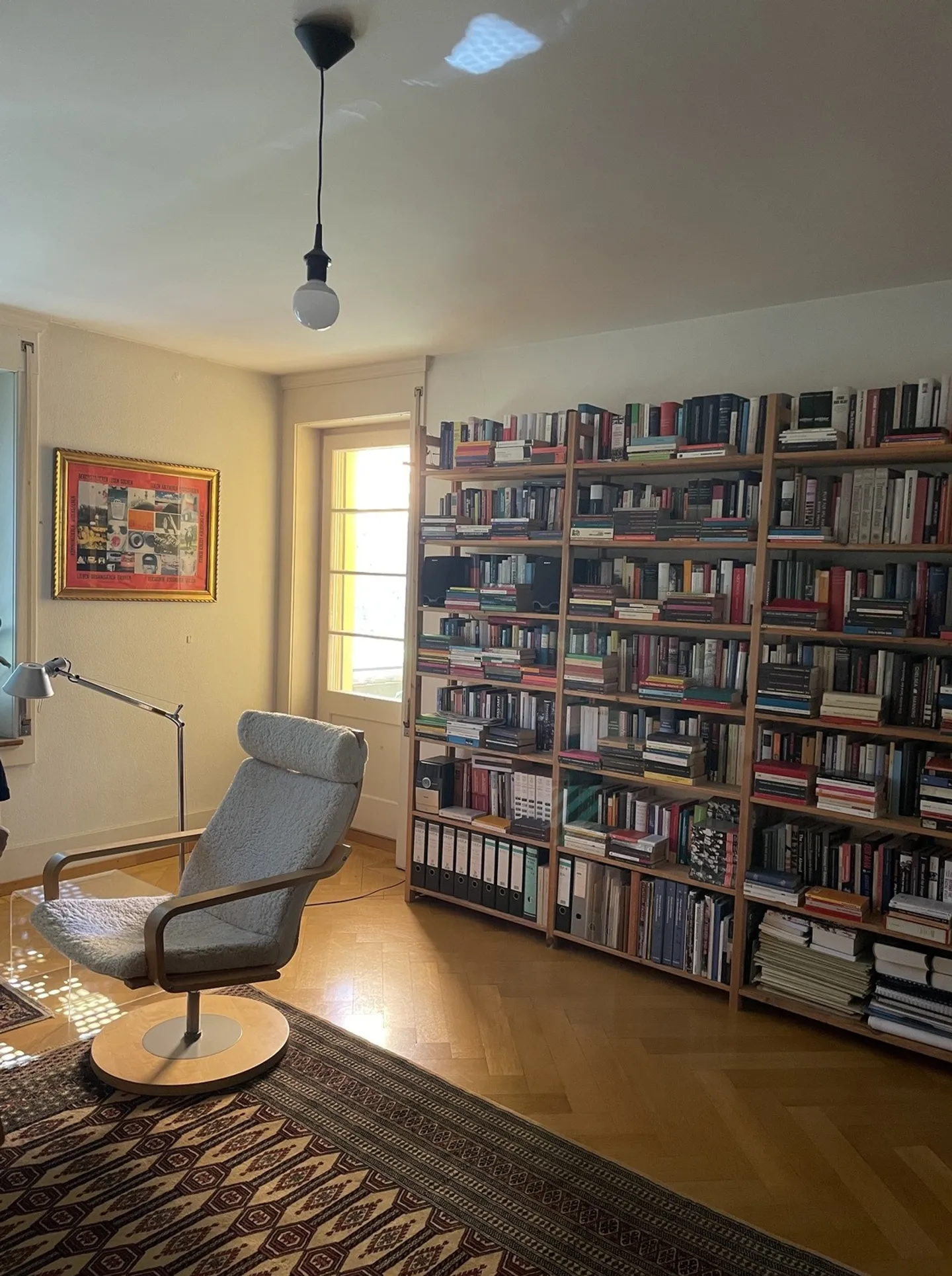 APPARTEMENT 3½ PIÈCES À BERNE - LÄNGGASSE, MEUBLÉ, TEMPORAIRE - Photo 2 sur 6