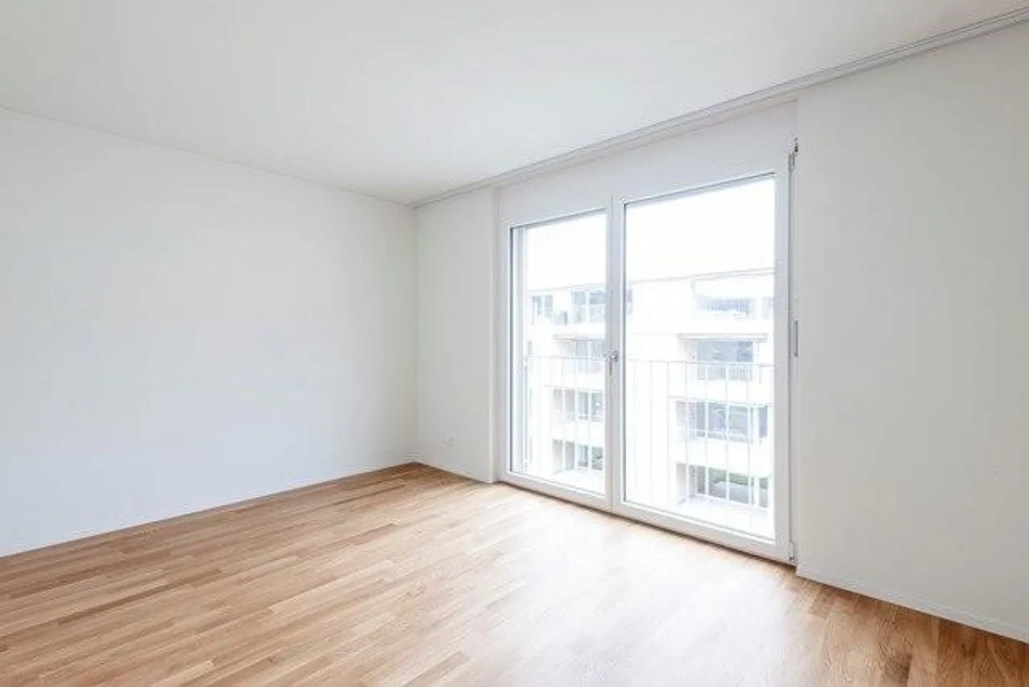 Moderne Wohnung mit Balkon - Foto 5 von 7