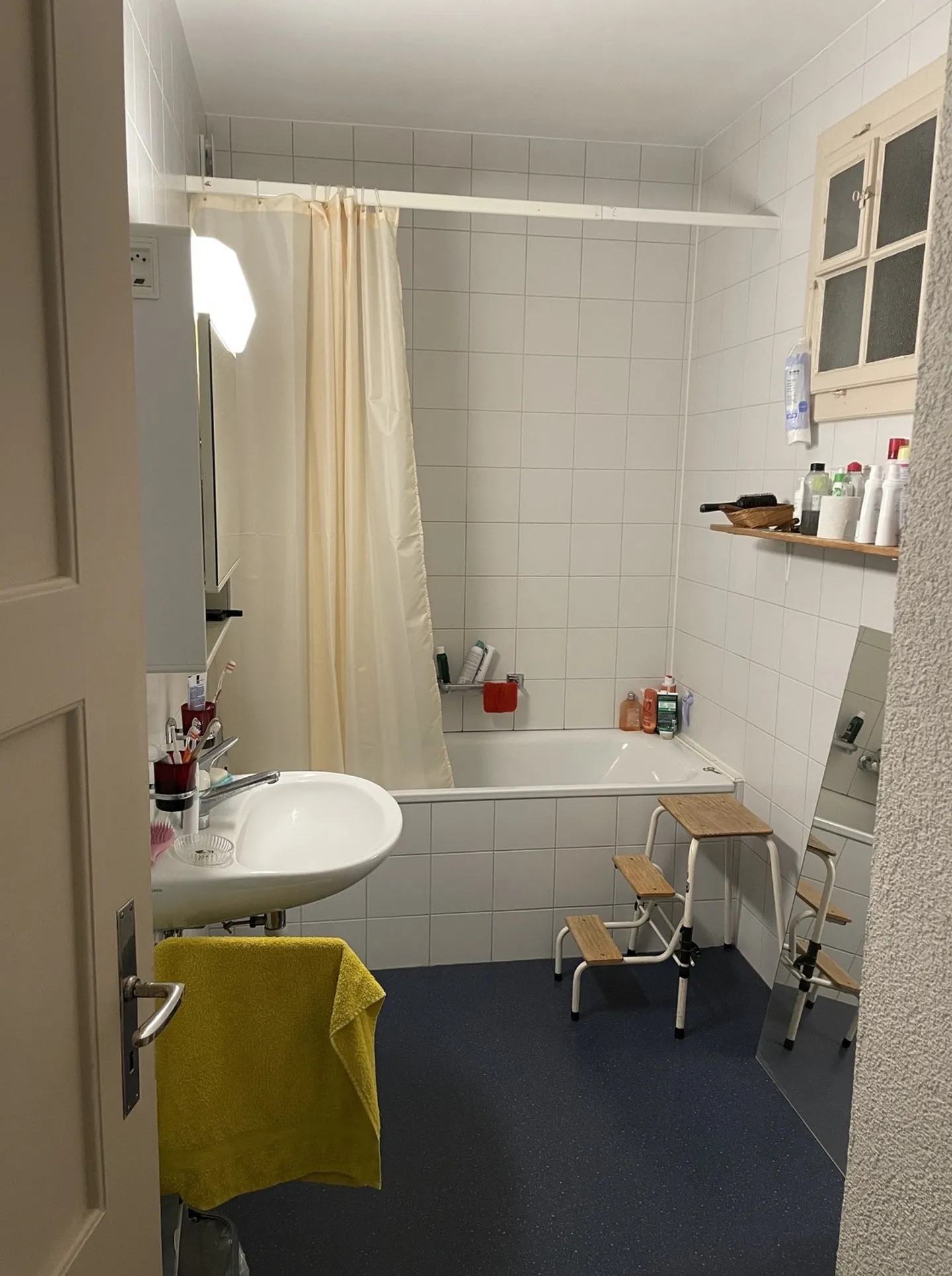 APPARTEMENT 3½ PIÈCES À BERNE - LÄNGGASSE, MEUBLÉ, TEMPORAIRE - Photo 6 sur 6