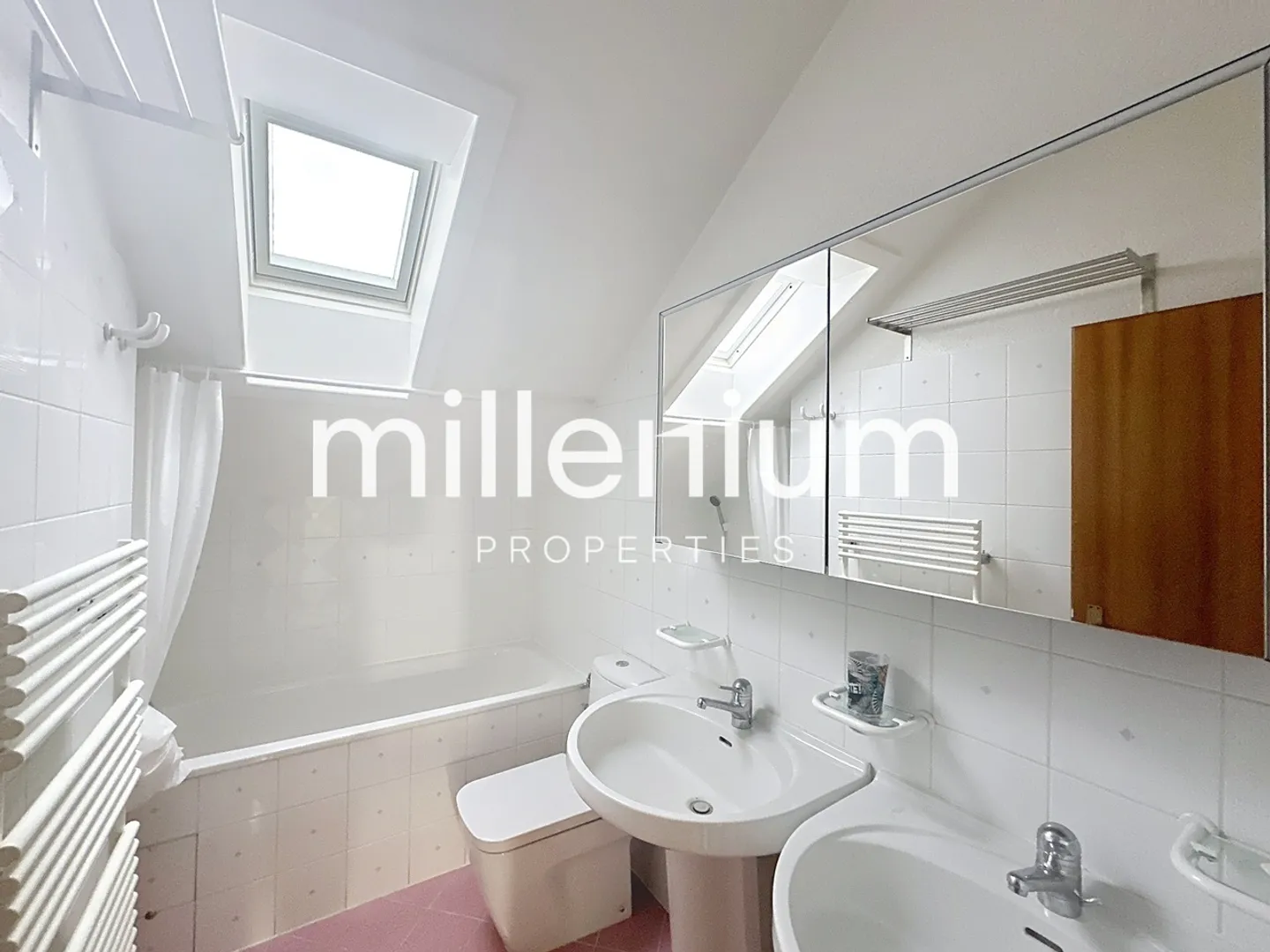 Schönes Haus mit Garten in Pregny-Chambésy - Foto 7 von 13