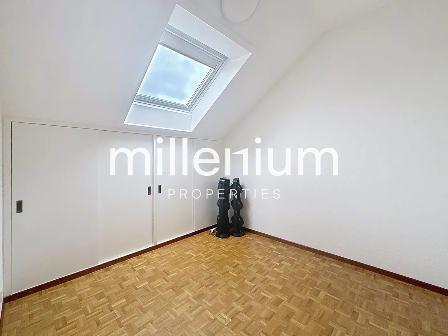 Schönes Haus mit Garten in Pregny-Chambésy - Foto 10 von 13