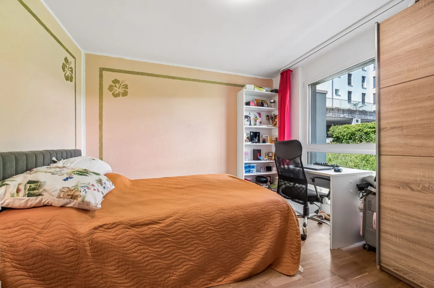 Helle Wohnung mit Balkon - Foto 7 von 13