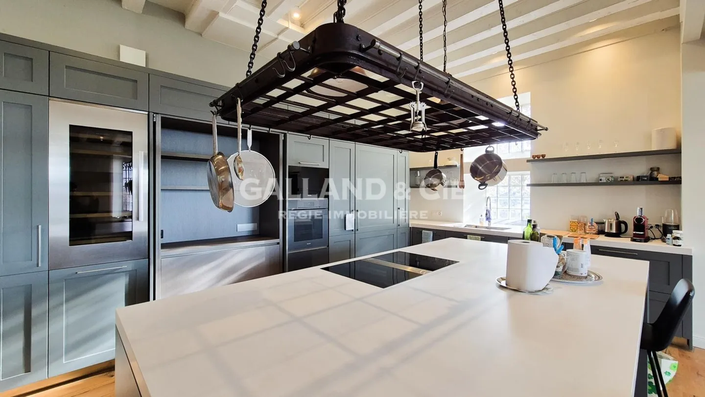 6.5 Room Apartment - Photo 3 of 12