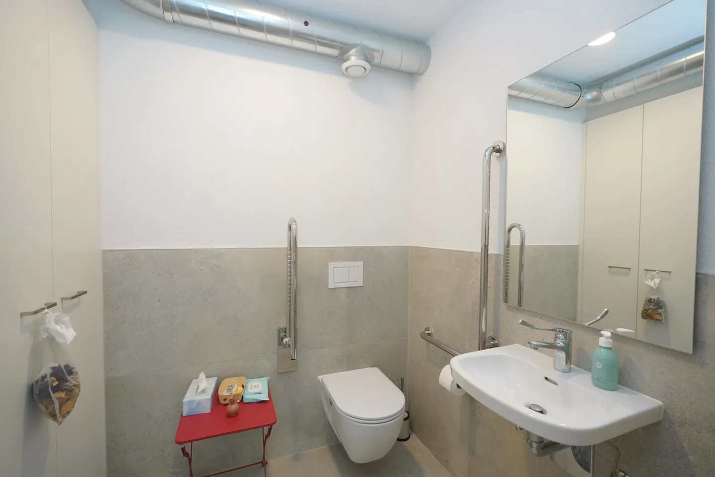 Commercial for sale - Photo 4 of 7