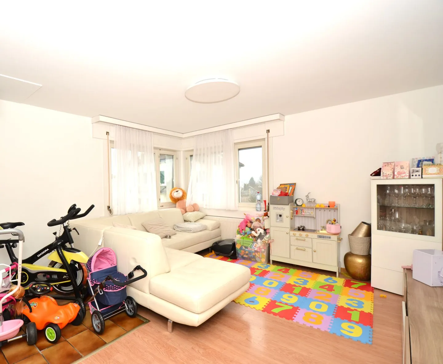 Charmante Wohnung mit Riesenterrasse - Foto 8 von 9