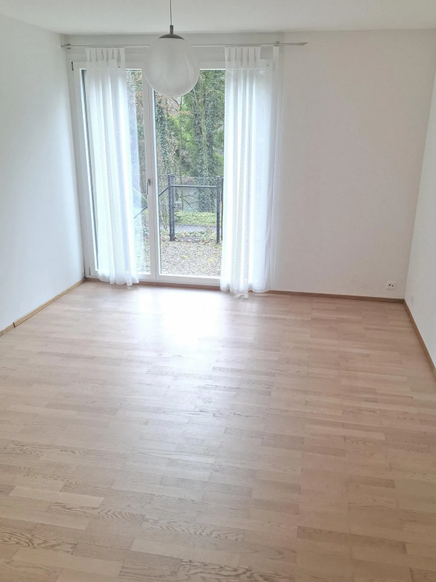 Appartement moderne de 2,5 pièces avec balcon à Grellingen - Photo 8 sur 13