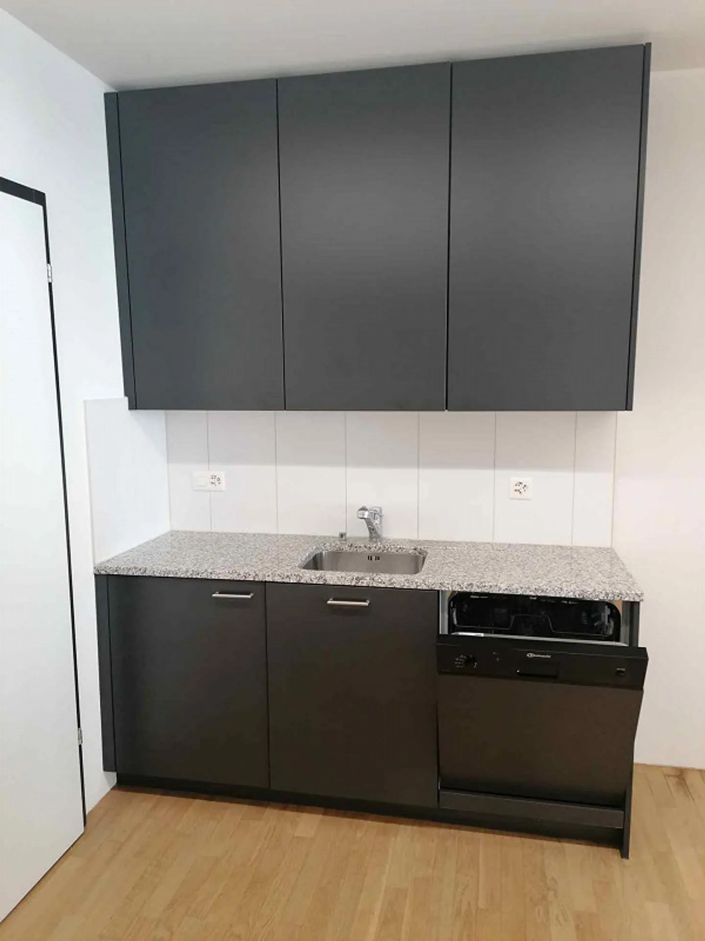 Büro/Praxis/Therapie an Toplage im Zentrum - Foto 4 von 7