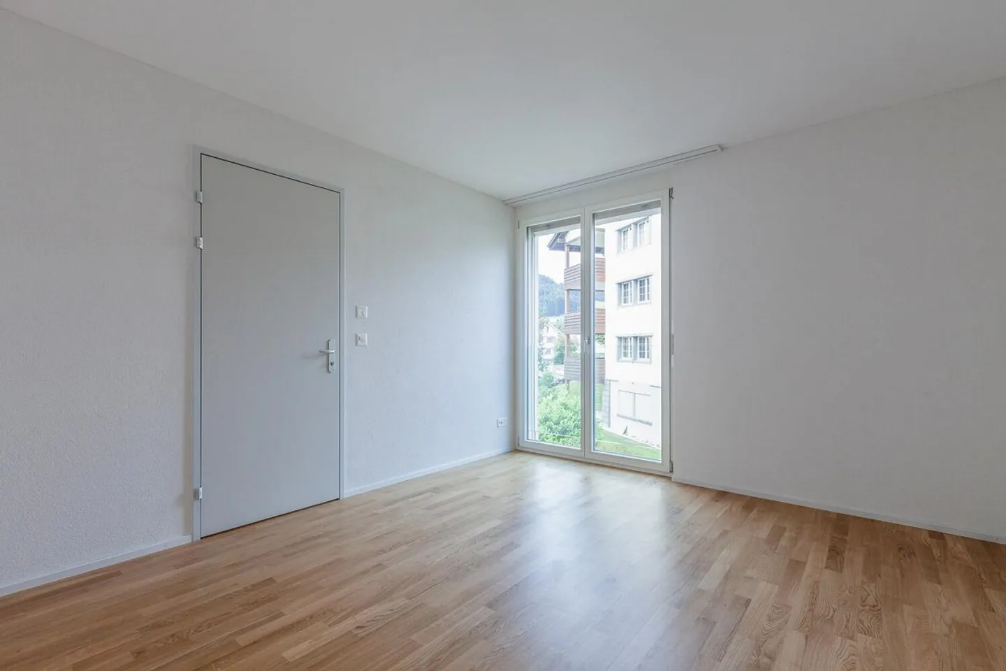 Bel et lumineux appartement de 3,5 pièces - Photo 5 sur 8