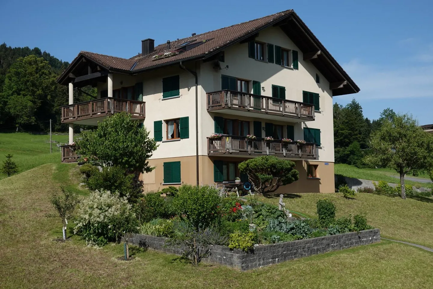 Nella fattoria nel verde ristrutturata di recente - Foto 1 di 4