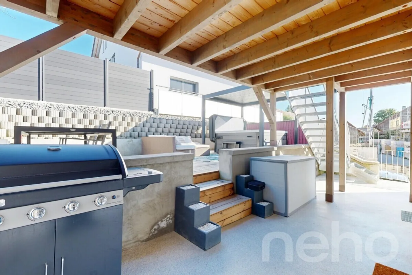 Magnifico appartamento con grande terrazza e jacuzzi - Foto 4 di 12