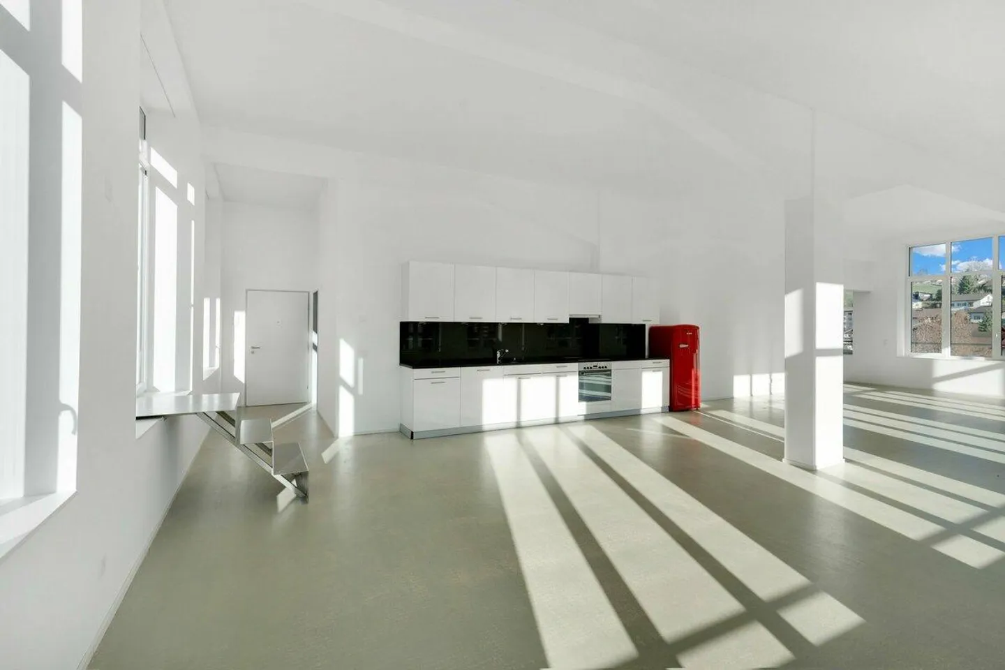 Appartamento loft luminoso con charme moderno e ambiente urbano - Foto 2 di 11
