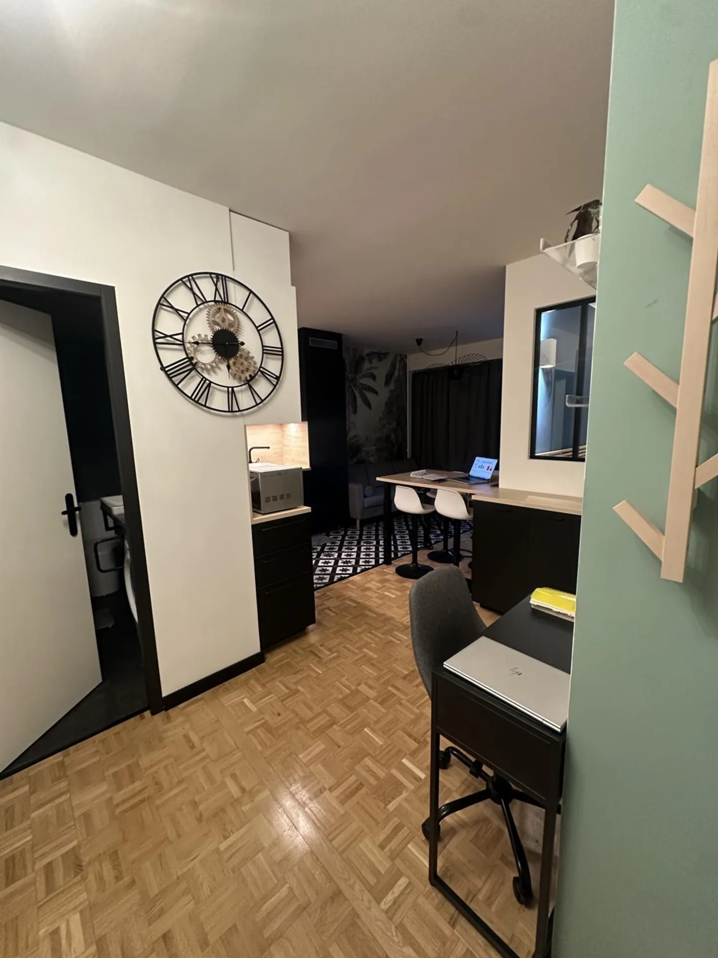 Appartement Meublé Confortable - Photo 2 sur 9