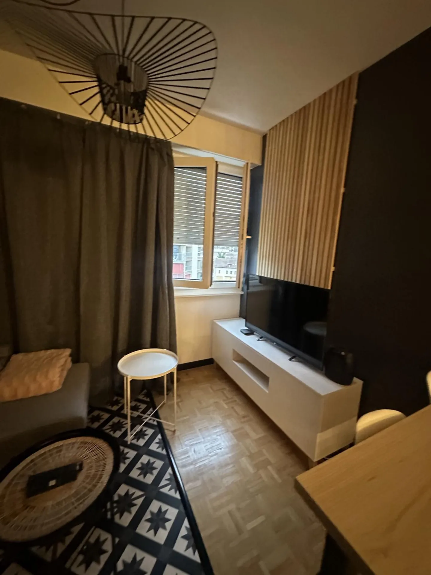 Appartement Meublé Confortable - Photo 5 sur 9