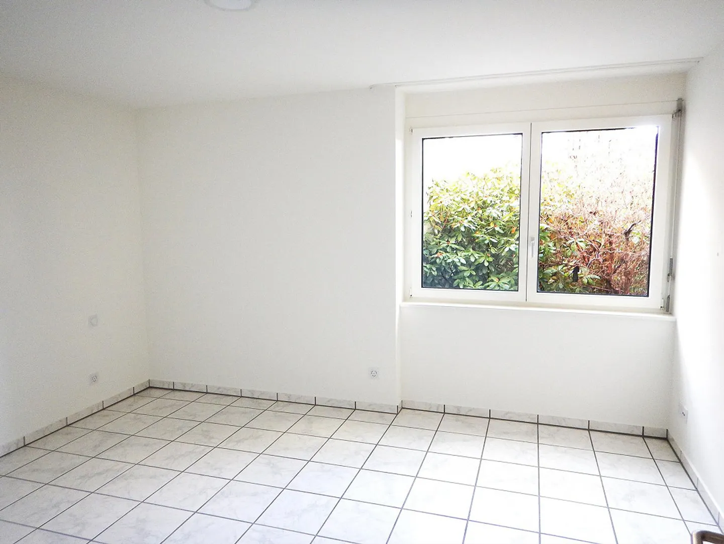 À louer, ville de Zug appartement 3/2 pièces 115 m² BGF - Photo 5 sur 15
